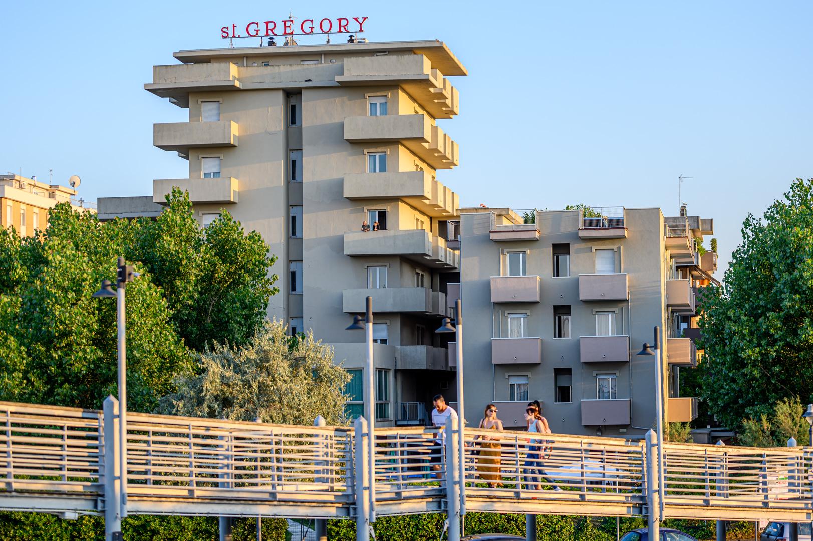 St Gregory Park Hotel 4*